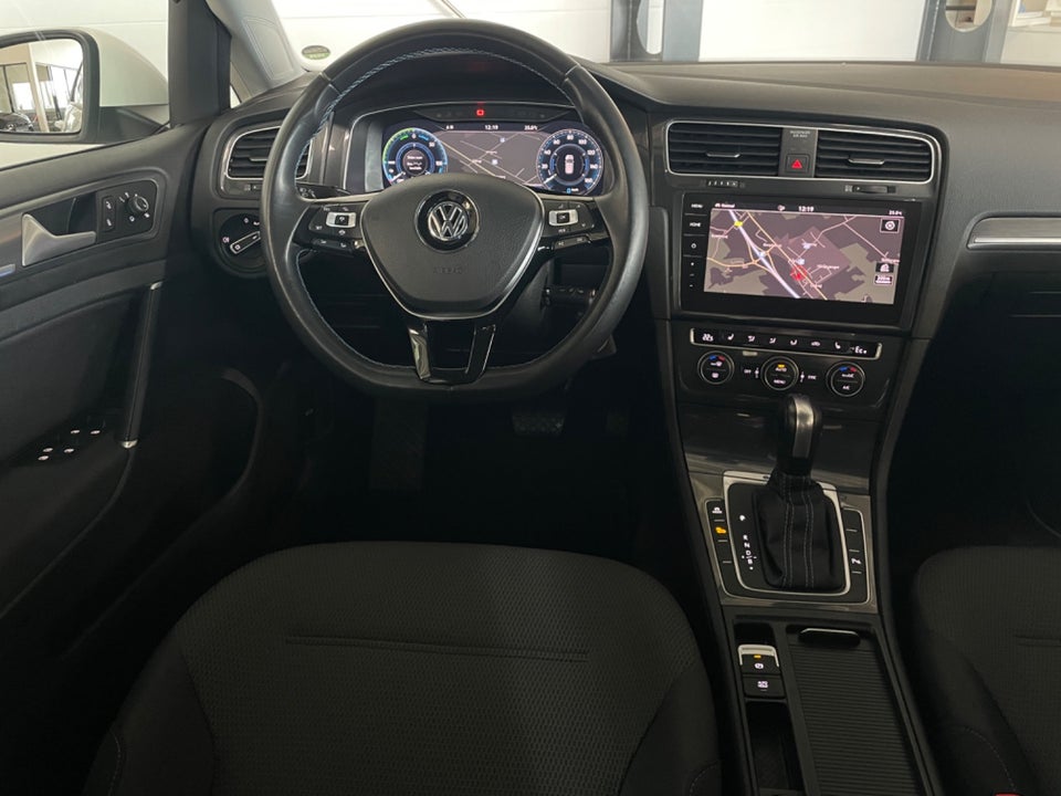VW e-Golf VII 5d
