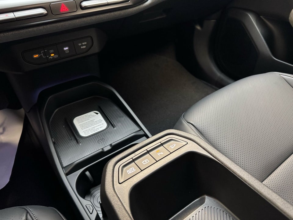 Kia EV4 81 Long Range Business Plus Fastback 4d