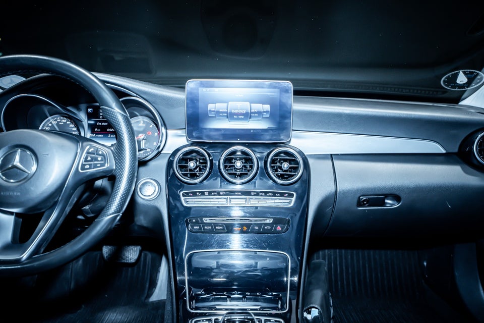 Mercedes C220 d 2,2 Avantgarde stc. aut. 5d