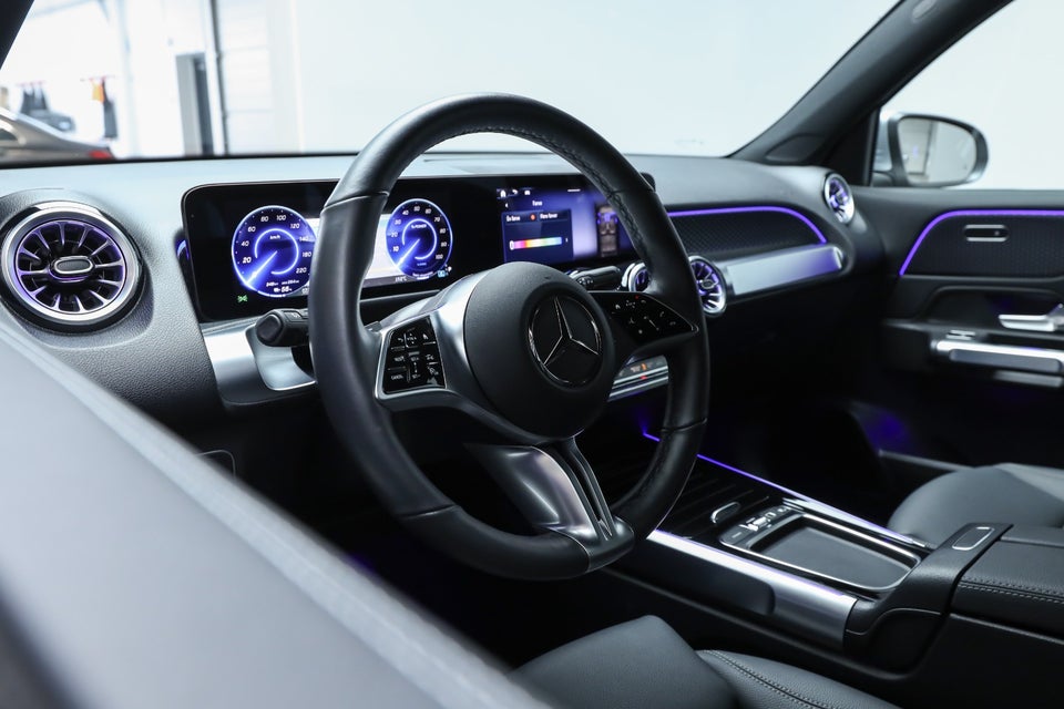 Mercedes EQB350 Progressive Advance Plus 4Matic 5d