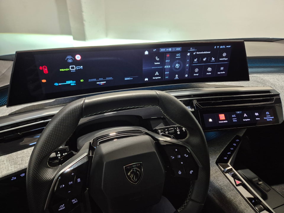 Peugeot e-5008 77 GT Pack 7prs 5d