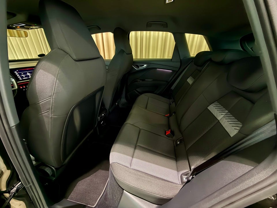 Audi Q4 e-tron 40 Attitude 5d