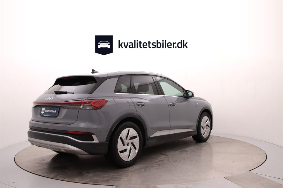 Audi Q4 e-tron 40 S-line 5d