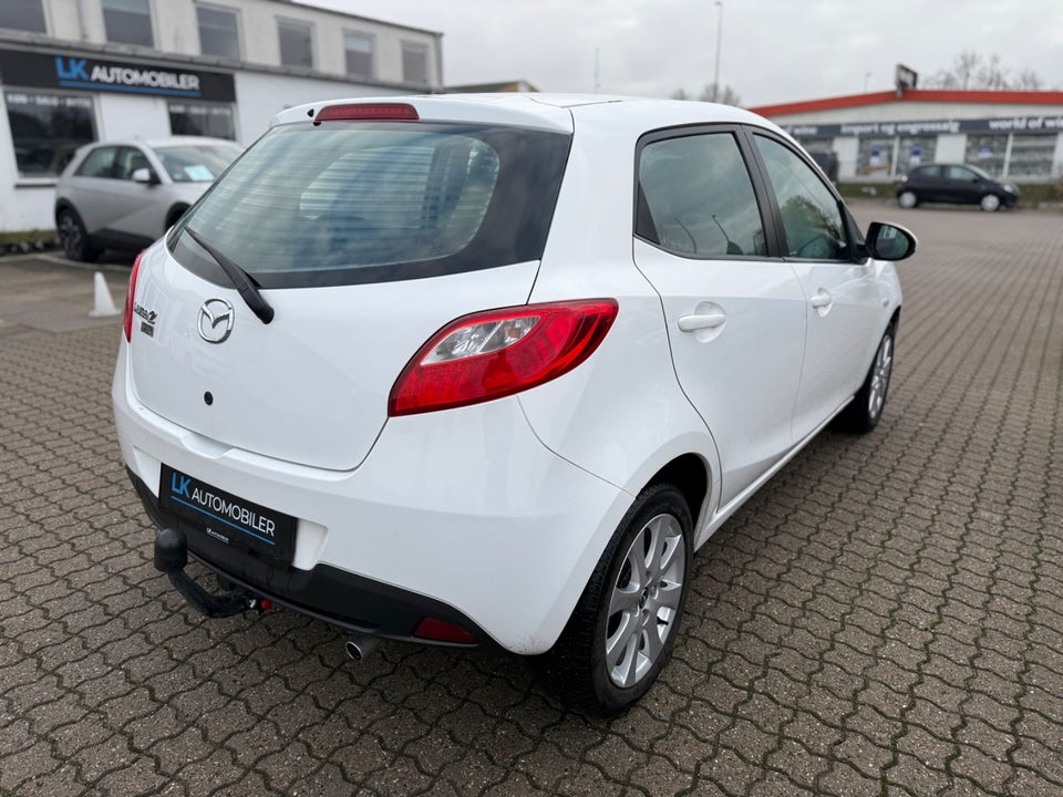 Mazda 2 1,3 Takara Edition 5d