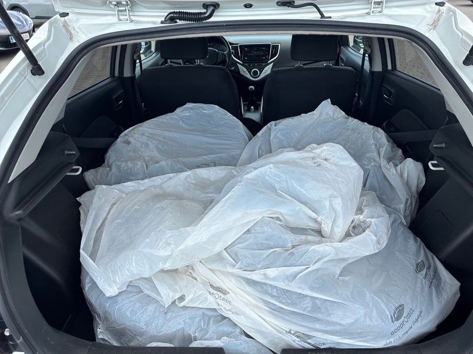 Suzuki Baleno 1,2 Dualjet mHybrid Exclusive 5d
