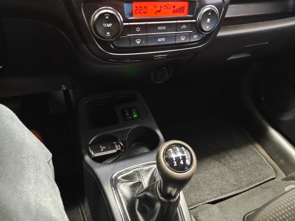 Mitsubishi Space Star 1,2 Intense 5d