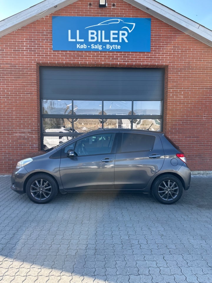 Toyota Yaris 1,3 VVT-i T2 Touch 5d