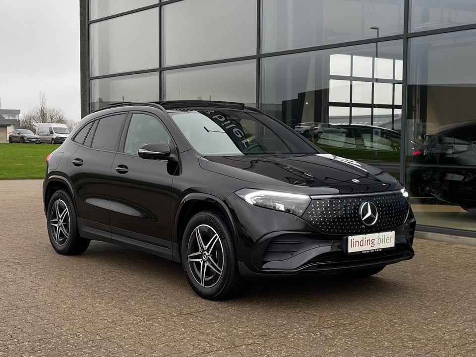 Mercedes EQA350 AMG Line 4Matic 5d