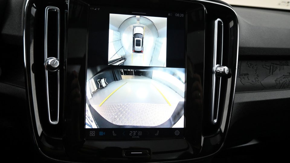 Volvo EX40 Twin Black Edition 5d