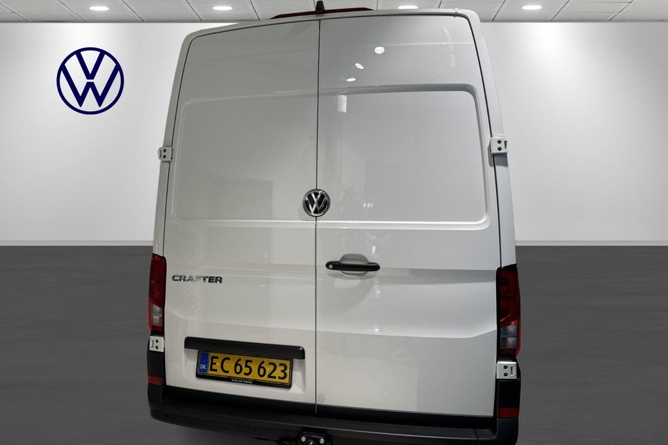 VW Crafter 35 2,0 TDi 163 Kassevogn L3H3 aut. RWD