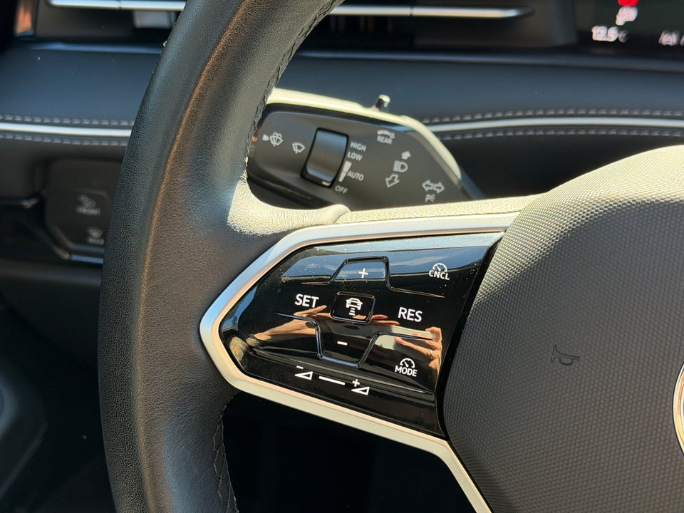 VW ID.7 77 Pro Tourer 5d