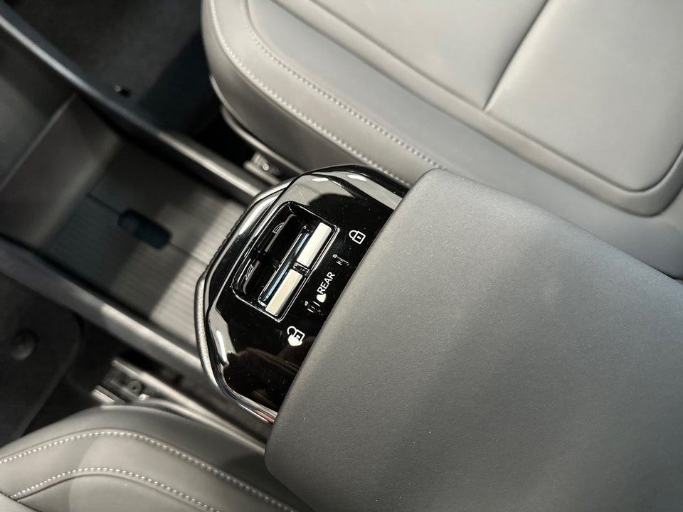 Volvo EX30 Extended Range Ultra 5d