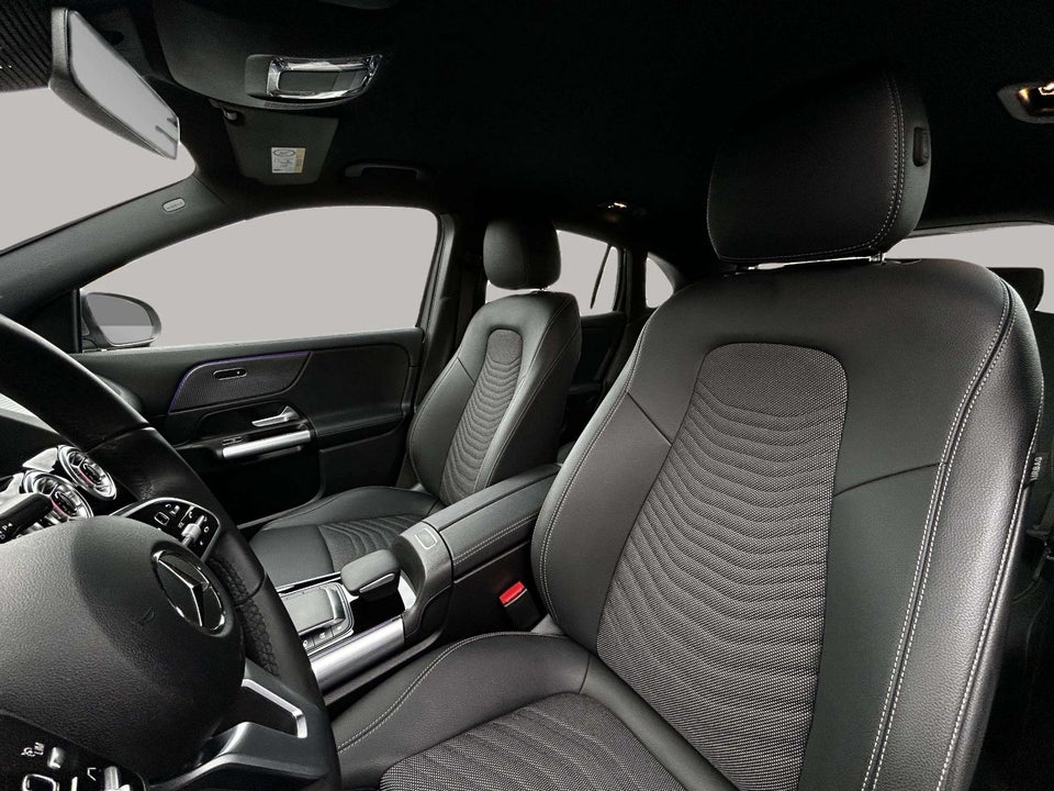 Mercedes EQA250+ Progressive 5d