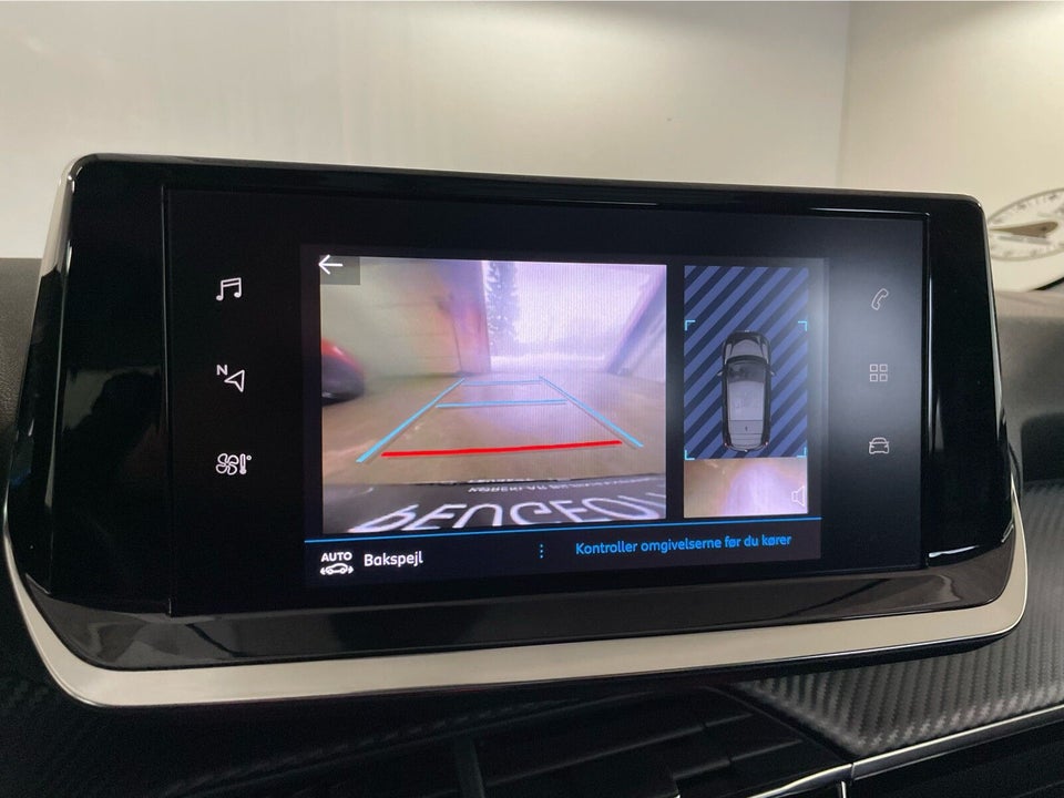 Peugeot 208 1,5 BlueHDi 100 Allure Sky 5d