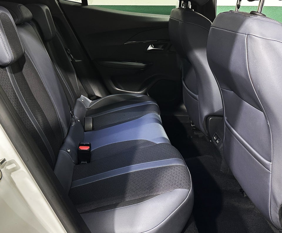 Peugeot 2008 1,5 BlueHDi 100 Allure Pack 5d