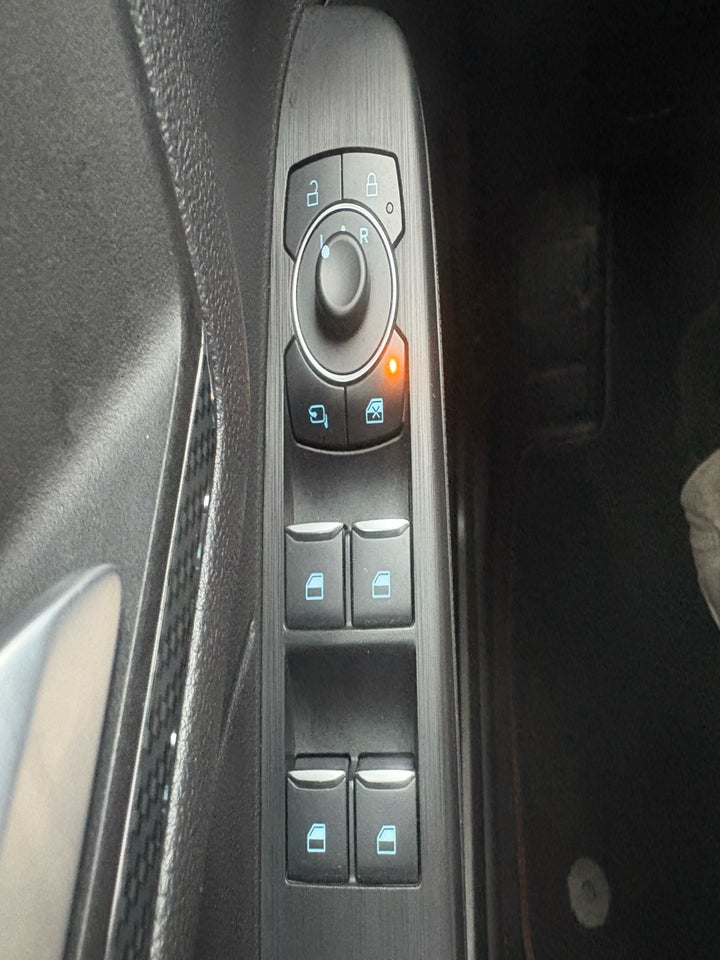 Ford Kuga 2,5 PHEV ST-Line X CVT 5d