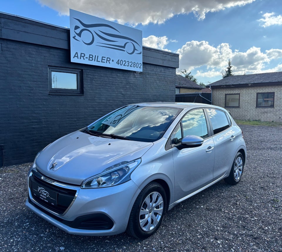 Peugeot 208 1,6 BlueHDi 100 Active 5d