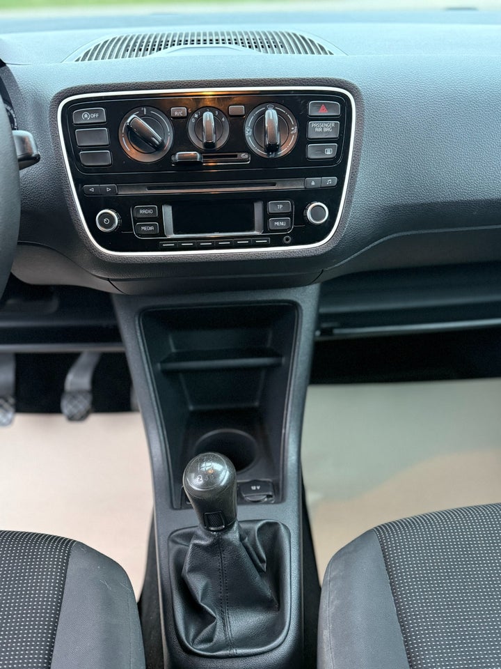 VW Up! 1,0 60 Black Up! 3d