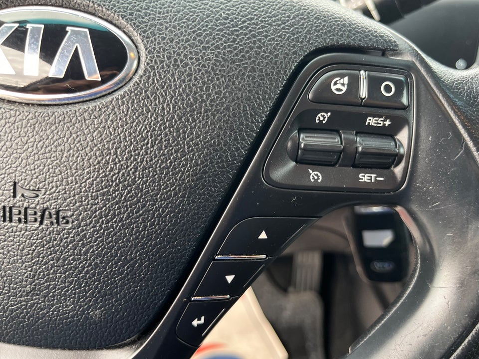 Kia Ceed 1,4 CVVT Family+ SW 5d