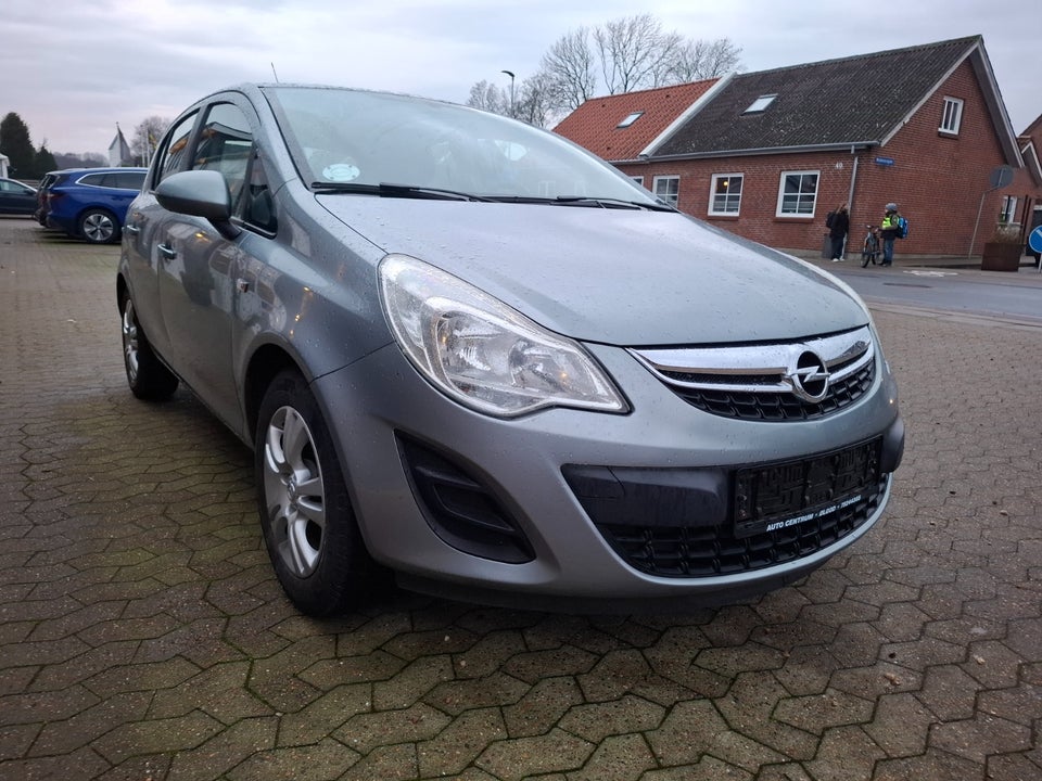 Opel Corsa 1,0 12V Enjoy 5d