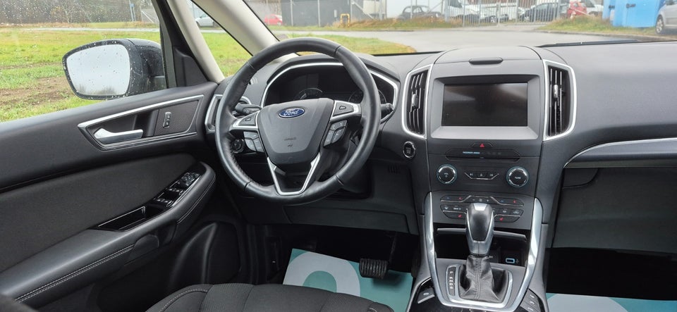 Ford S-MAX 2,0 TDCi 180 Titanium aut. 5d