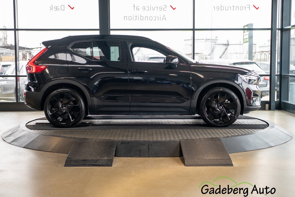 Volvo EX40 Extended Range Ultra Black Edition 5d