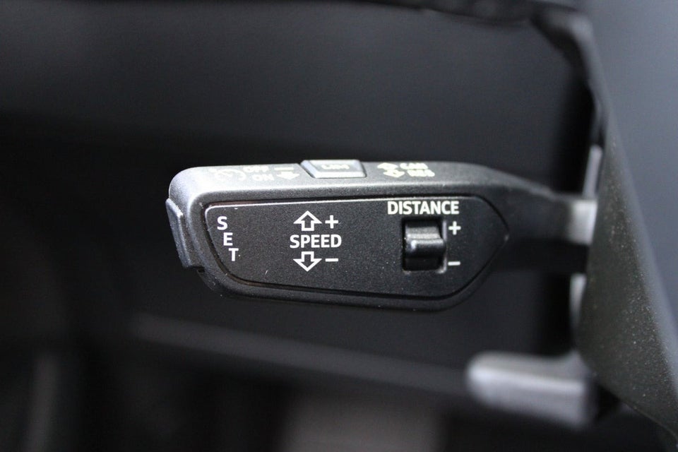 Audi e-tron 55 S-line quattro 5d