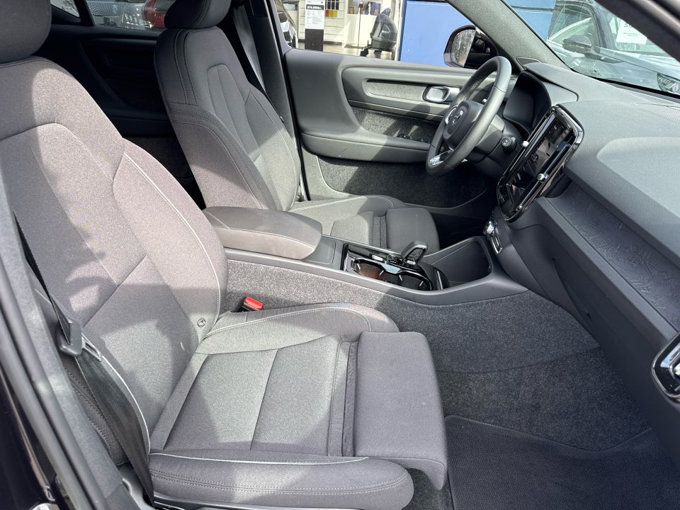 Volvo XC40 P6 ReCharge Core 5d