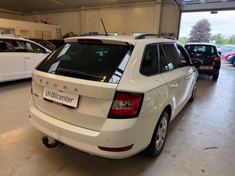 Skoda Fabia 1,0 TSi 95 Life Combi DSG 5d
