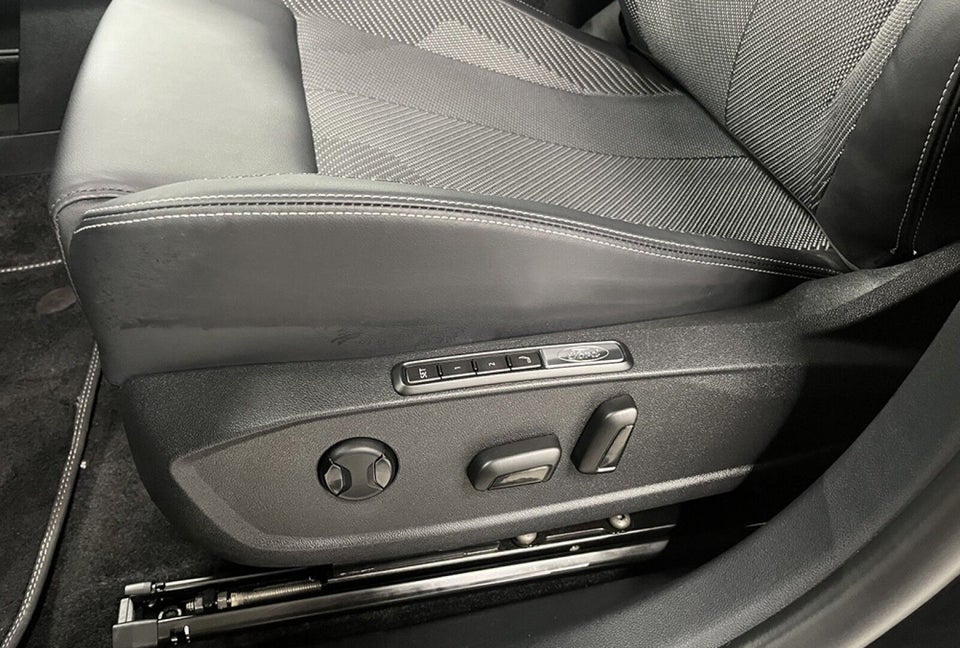 Ford Explorer 77 Select Extended Range 5d