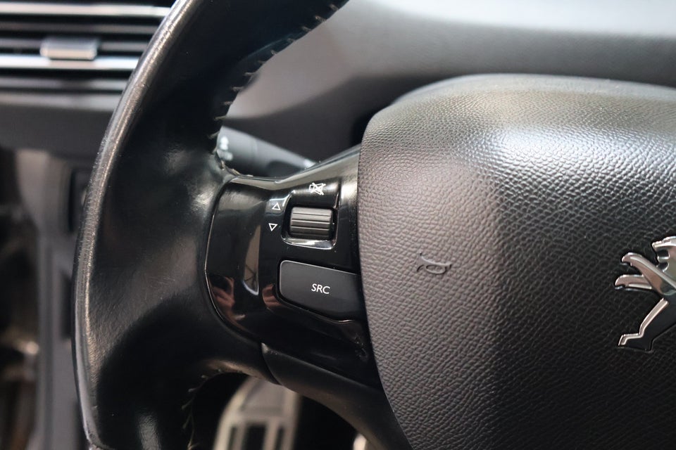 Peugeot 308 1,6 BlueHDi 120 Allure 5d