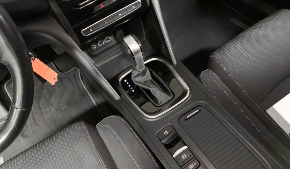 Renault Megane IV 1,6 E-Tech Zen Sport Tourer 5d