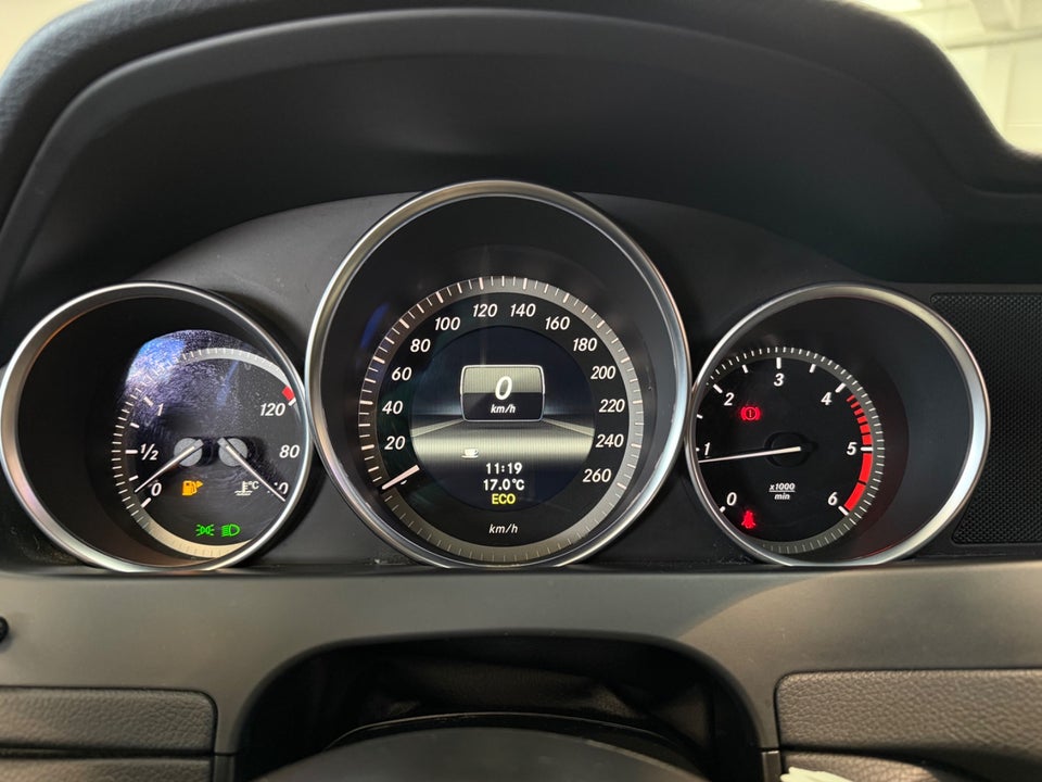 Mercedes C200 2,2 CDi BE 4d