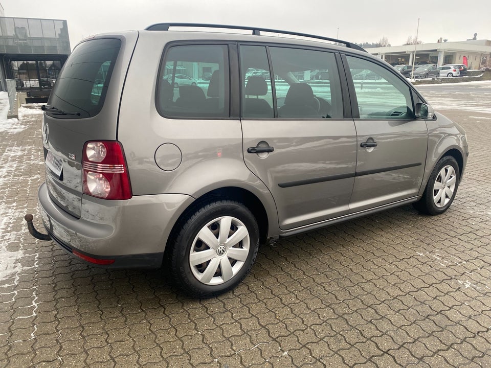 VW Touran 1,4 TSi 140 Trendline 5d