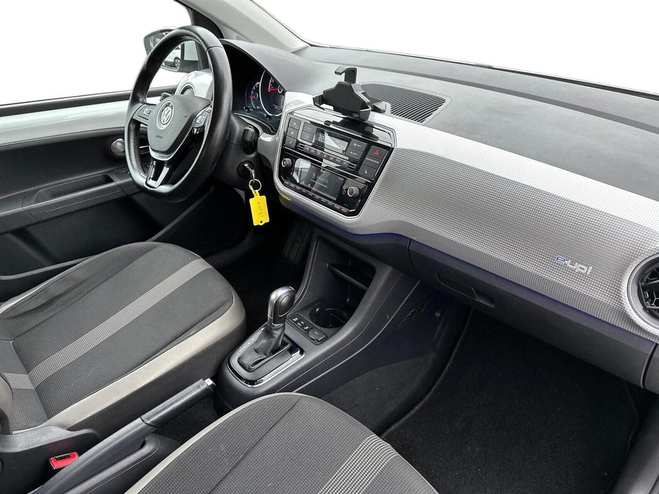 VW e-Up! Move Up! 5d