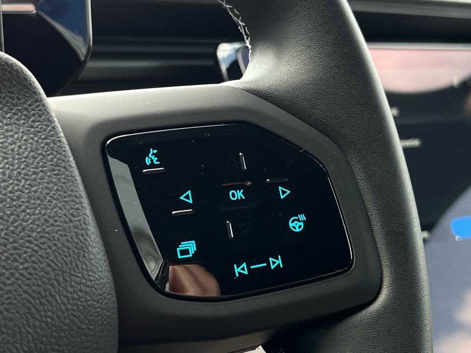 Ford Capri 77 Select Extended Range 5d