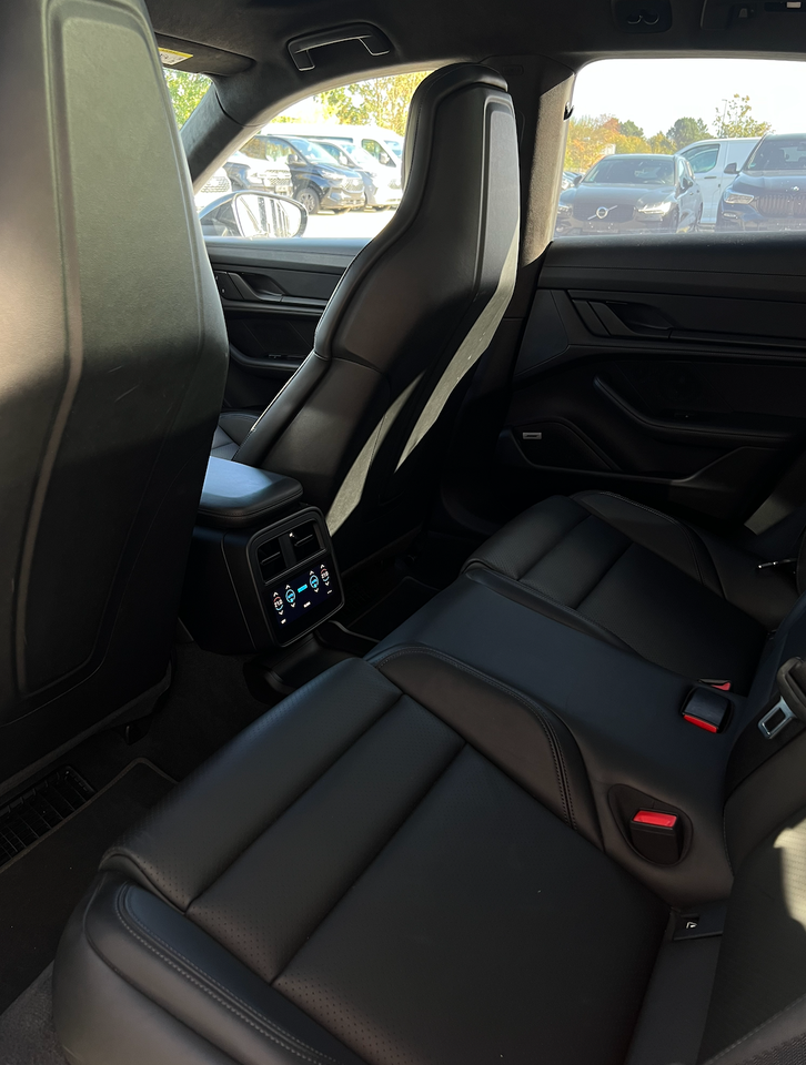 Porsche Taycan 4S Performance+ Cross Turismo 5d