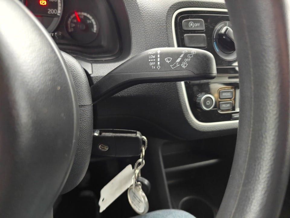 VW Up! 1,0 60 Take Up! BMT 5d