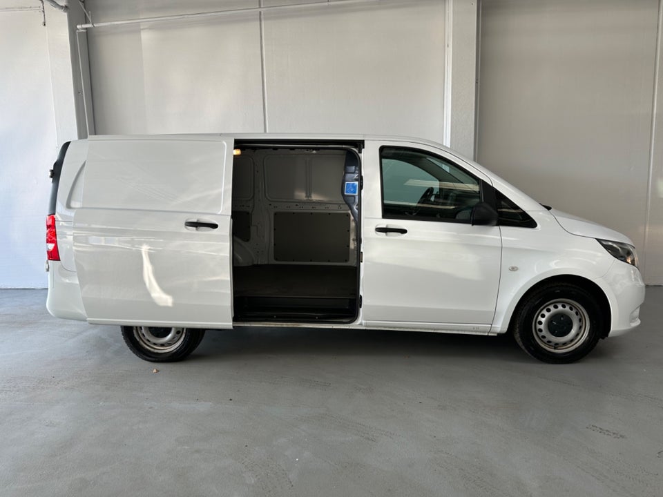 Mercedes Vito 114 2,0 CDi Kassevogn aut. L RWD