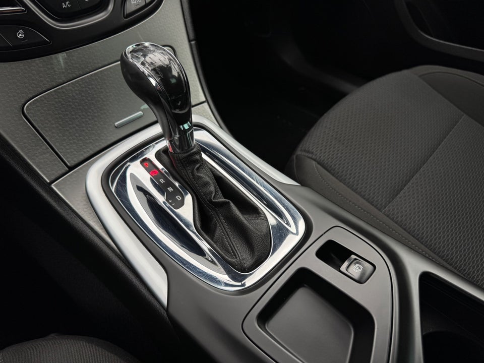 Opel Insignia 1,6 CDTi 136 Cosmo Sports Tourer aut. 5d