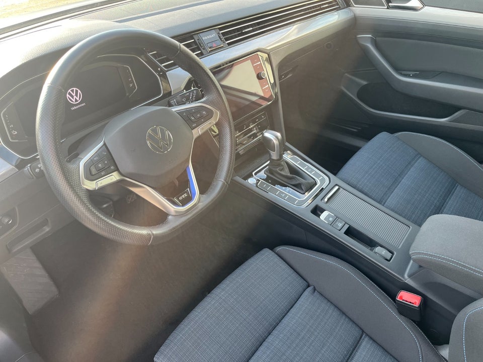 VW Passat 1,4 GTE High Variant DSG 5d