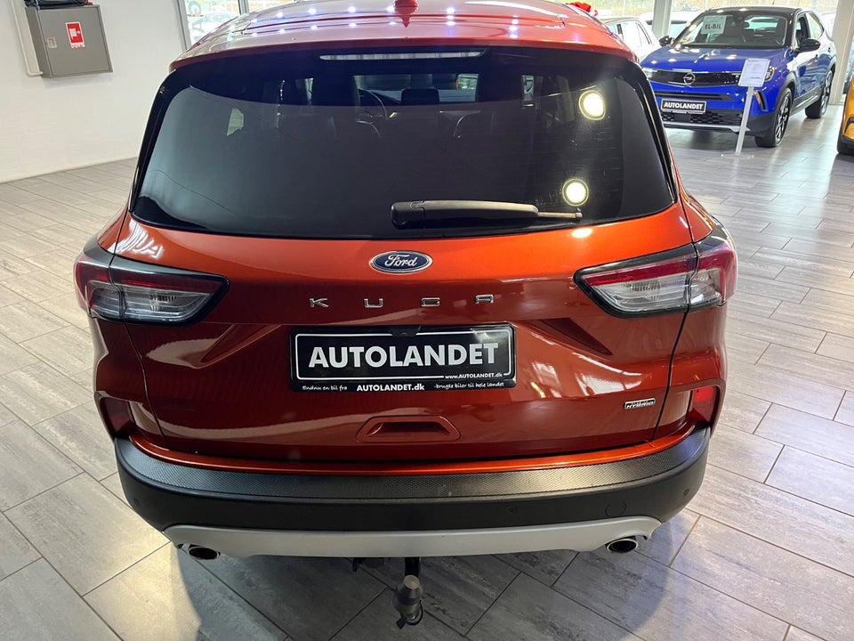 Ford Kuga 2,5 PHEV Titanium X CVT 5d