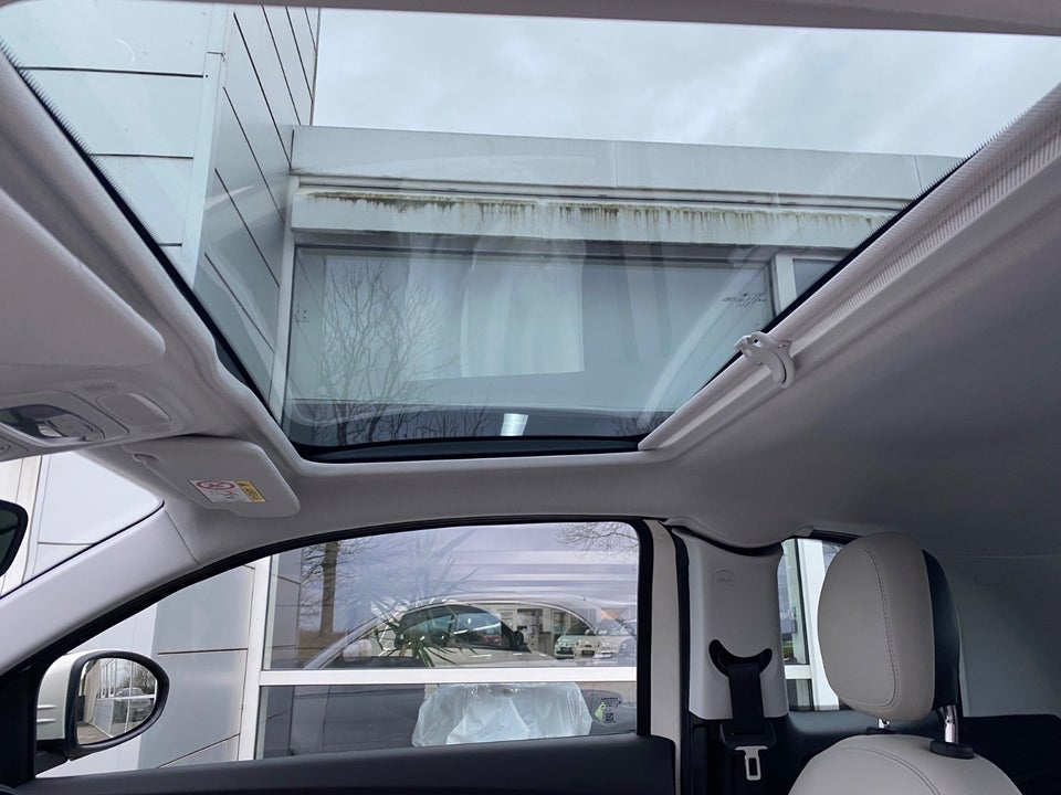 Fiat 500e 42 la Prima 3+1 4d