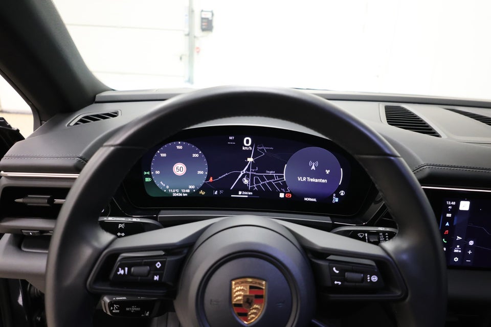 Porsche Macan 4 5d