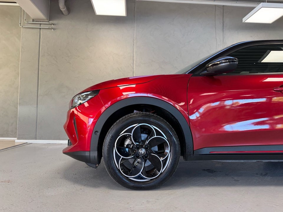Alfa Romeo Junior Elettrica Speciale 5d