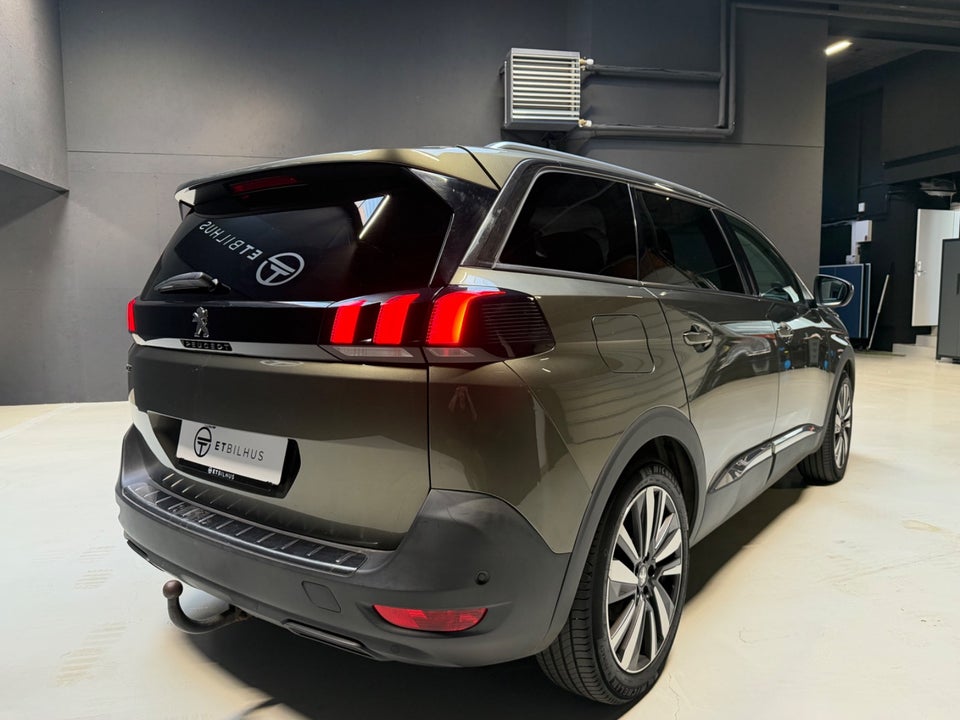 Peugeot 5008 1,6 BlueHDi 120 Allure 7prs 5d