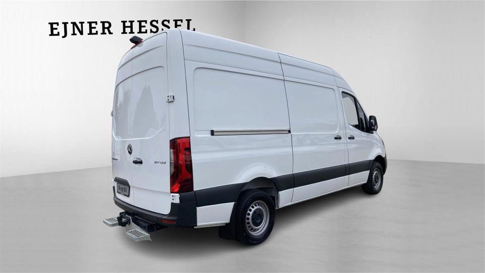 Mercedes Sprinter 317 2,0 CDi A2 Kassevogn aut. RWD