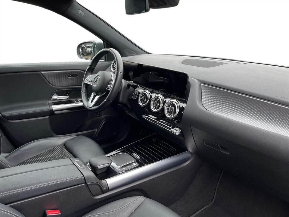 Mercedes EQA250 Progressive 5d