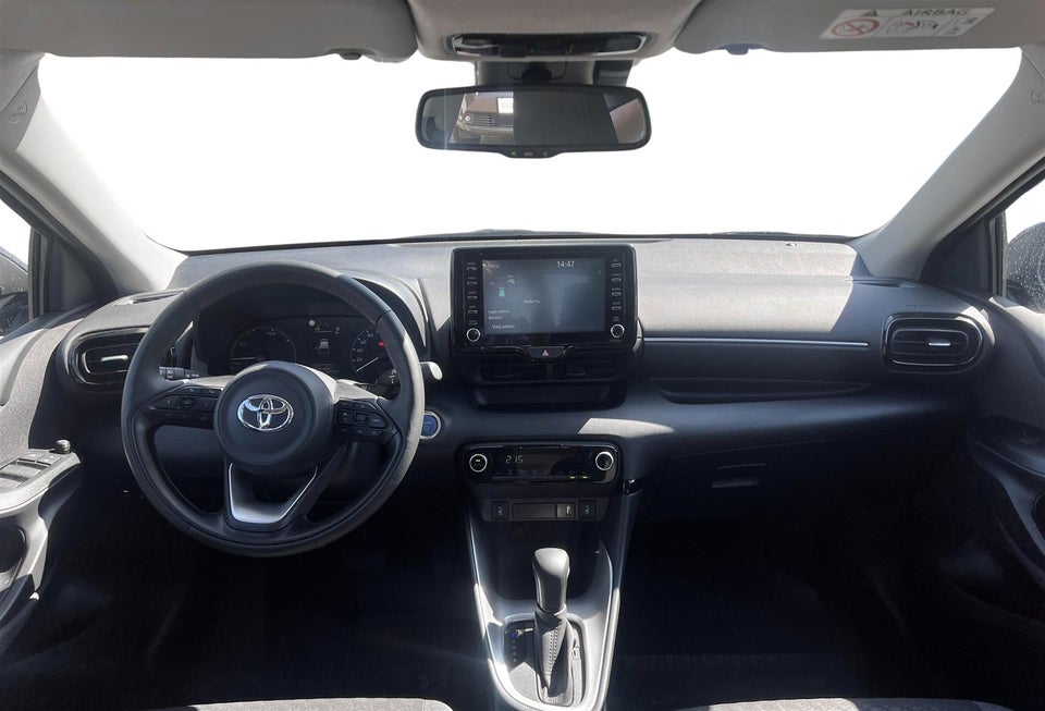 Toyota Yaris 1,5 Hybrid Active Tech e-CVT 5d