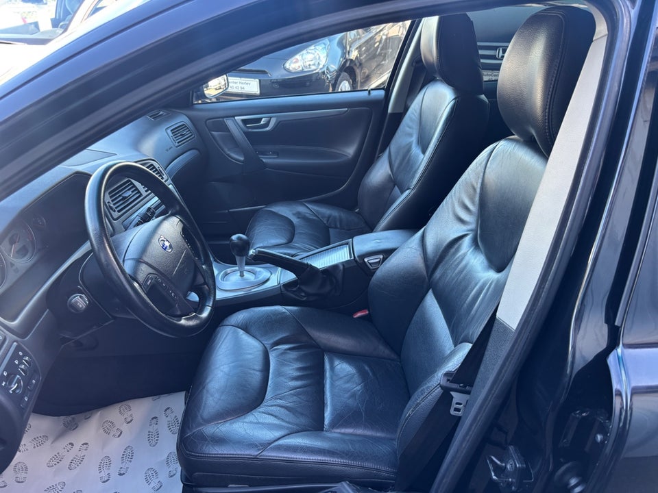 Volvo V70 2,4 140 Kinetic 5d